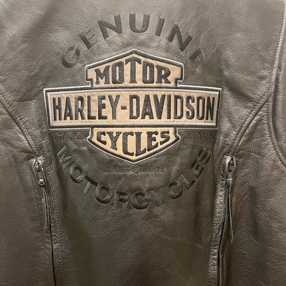Women’s Harley Davidson Large Leather Jacket - Picture 3 of 10